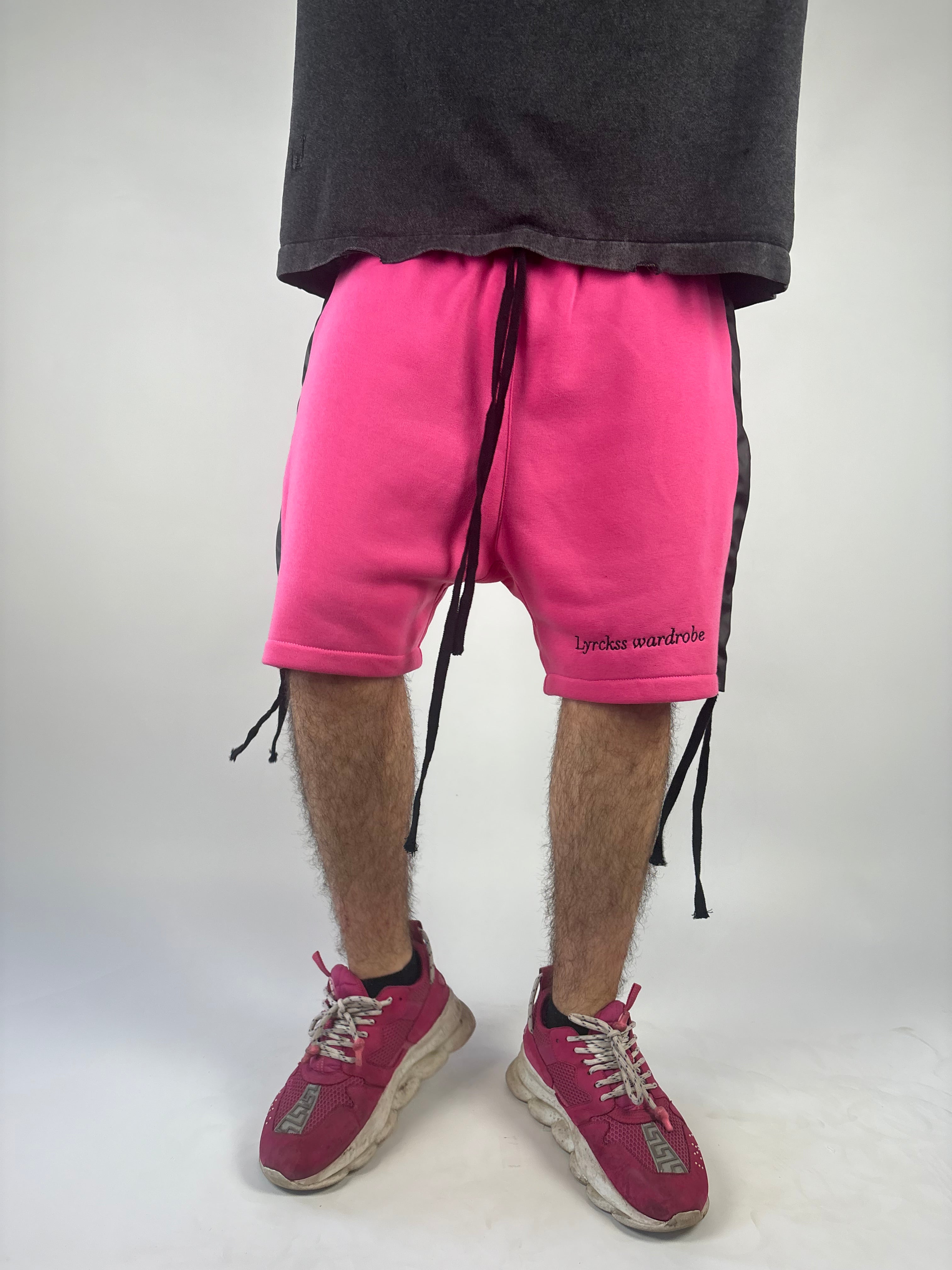 LYRCKSS SHORTS PINK